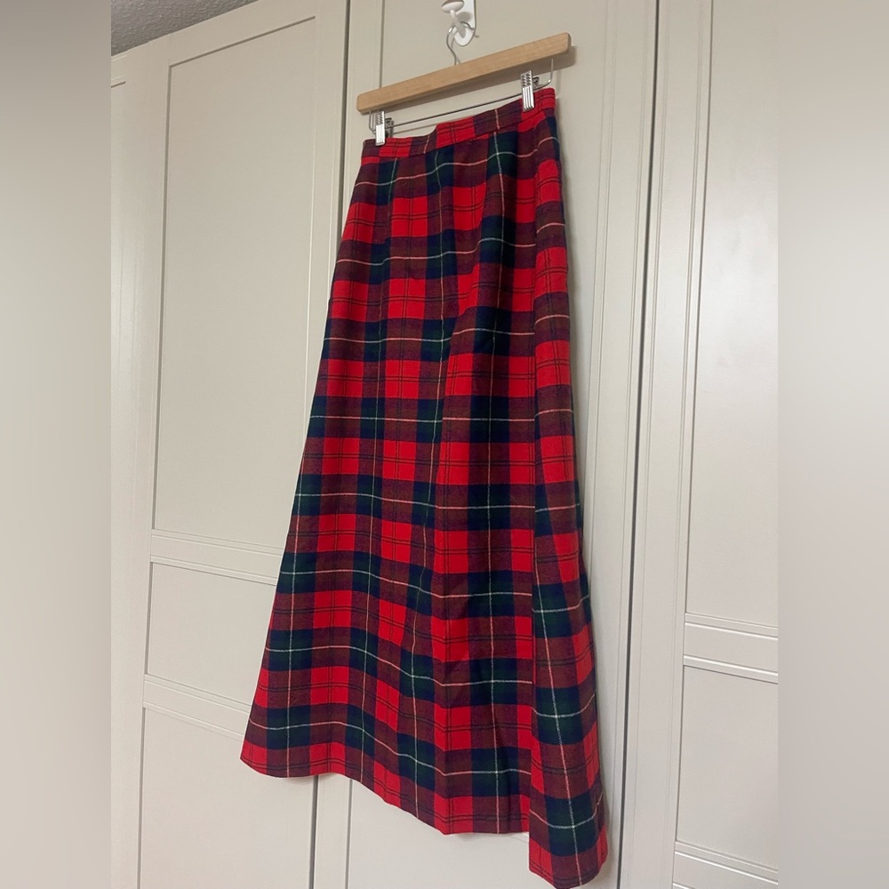 Vintage 1970’s Pendleton 100% Virgin Wool Tartan Plaid Wrap Skirt - Picture 12 of 14